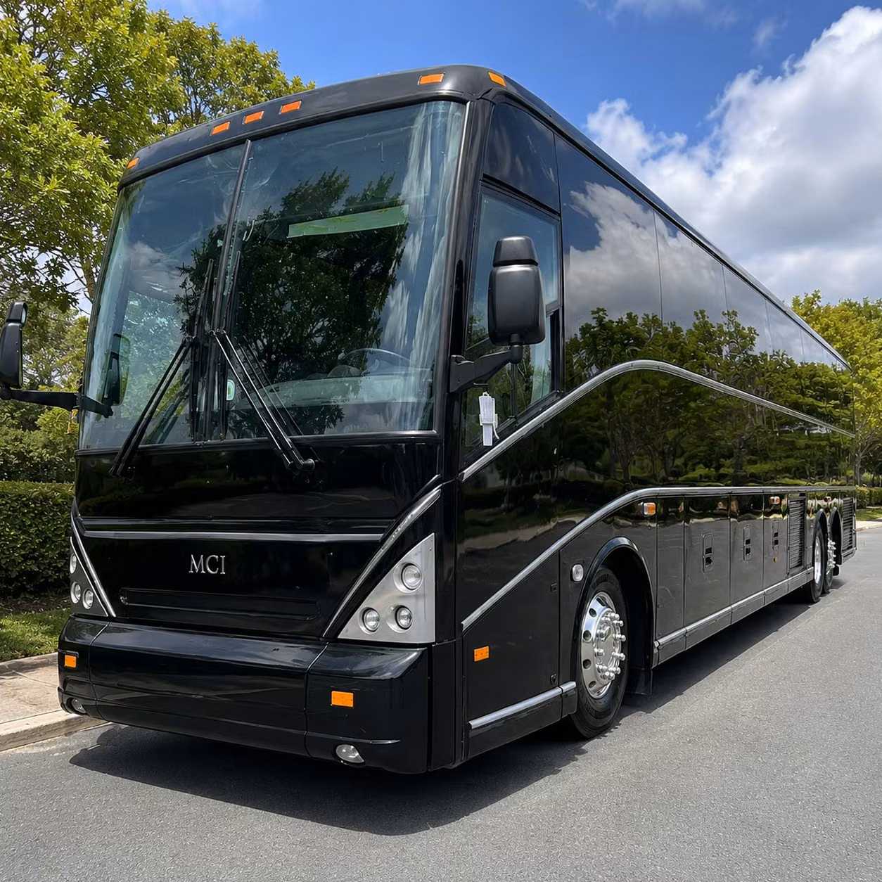 airport shuttle bus rentals from sunnyvale to sjc sfo and oak