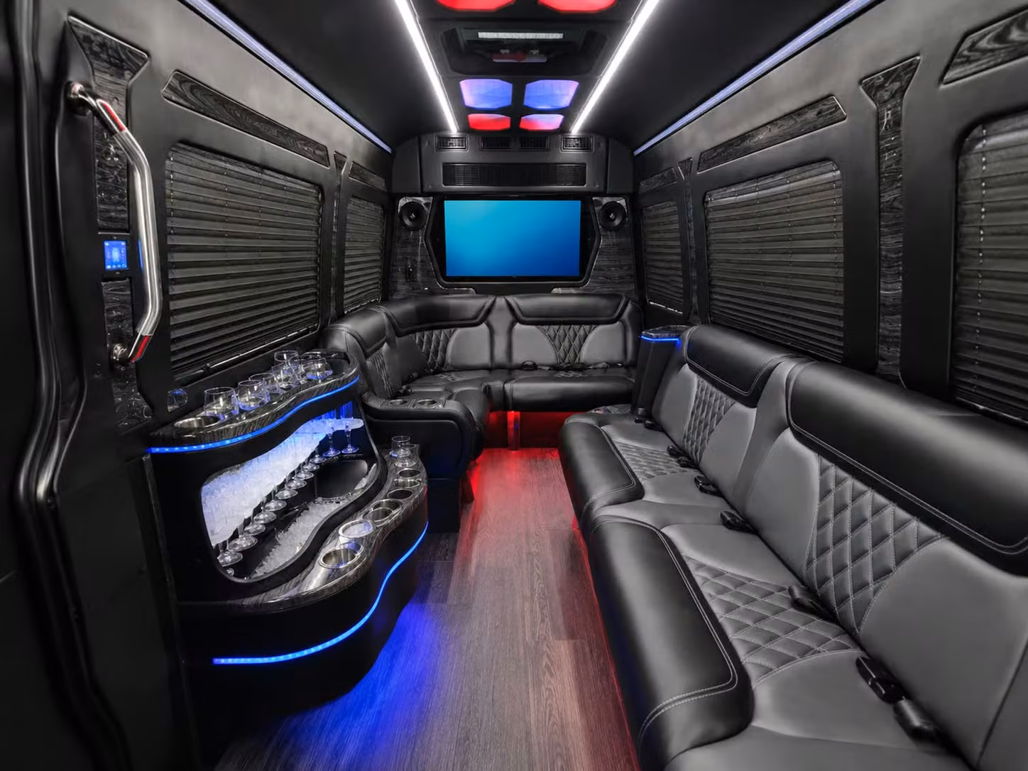 busrentalsunnyvale com is the easiest way to book corporate bus rentals for sunnyvale team offsites and retreats