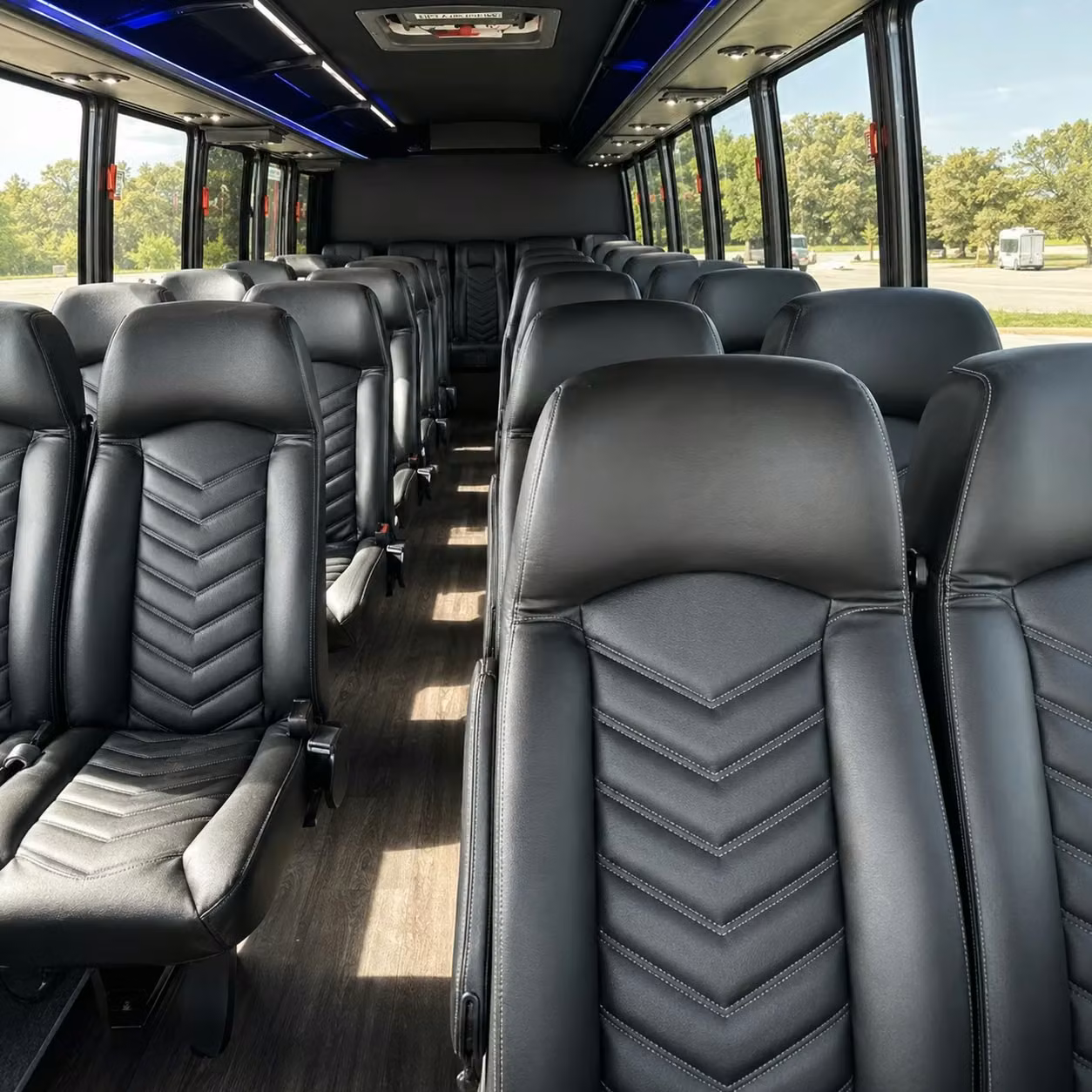 sunnyvale 30 passenger minibus rental